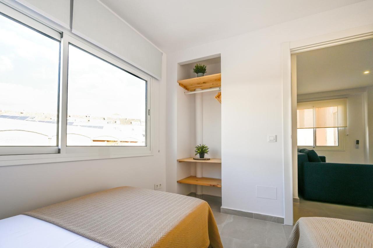 New 2 Bedroom Beach And City Center - Ruiz Vertedor By 10Tosea Фуэнхирола Экстерьер фото