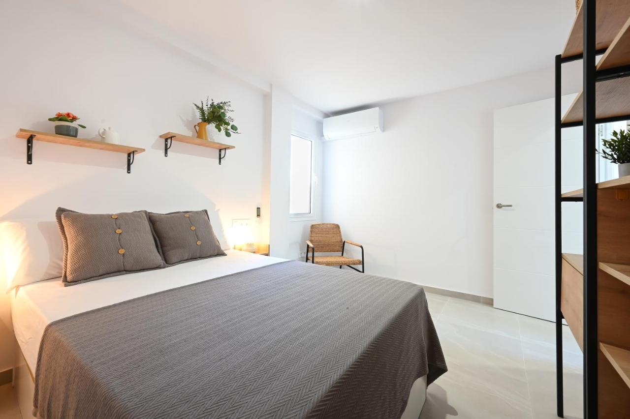 New 2 Bedroom Beach And City Center - Ruiz Vertedor By 10Tosea Фуэнхирола Экстерьер фото