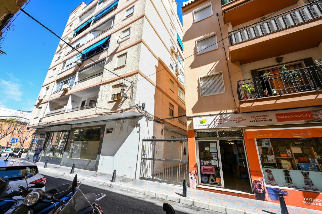New 2 Bedroom Beach And City Center - Ruiz Vertedor By 10Tosea Фуэнхирола Экстерьер фото