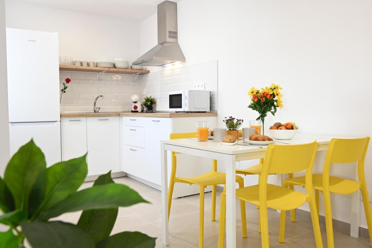 New 2 Bedroom Beach And City Center - Ruiz Vertedor By 10Tosea Фуэнхирола Экстерьер фото